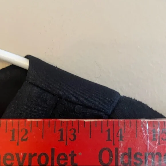 Maggy London Black Tiered Lace V-Neck Cap Sleeve Mini Dress - Size 6 EUC - Picture 13 of 16